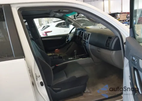 2005 Toyota 4Runner Sr5 Sport V6 from USA, damaged, VIN JTEZU14R750044249